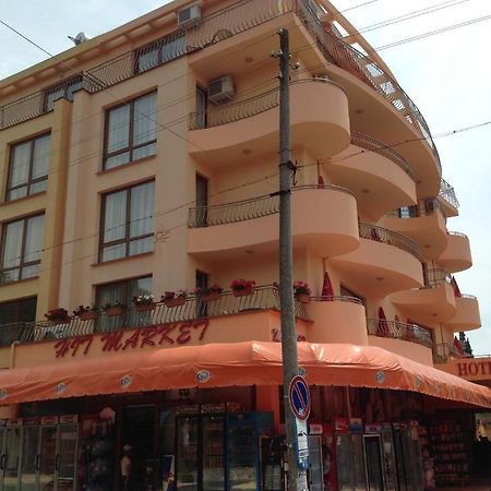 Family Hotel Hit Kiten  Εξωτερικό φωτογραφία