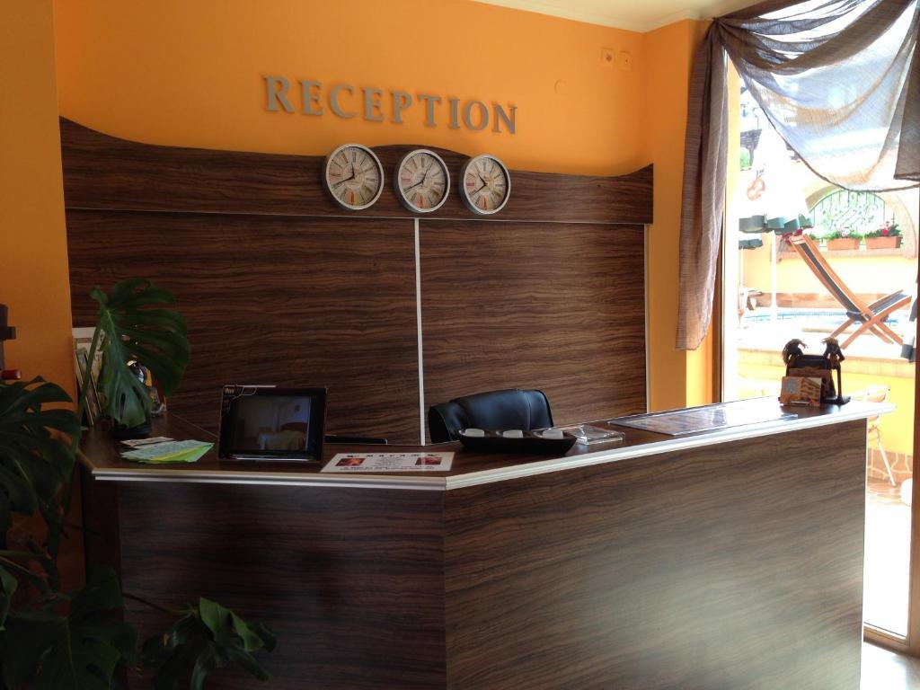 Family Hotel Hit Kiten  Εξωτερικό φωτογραφία
